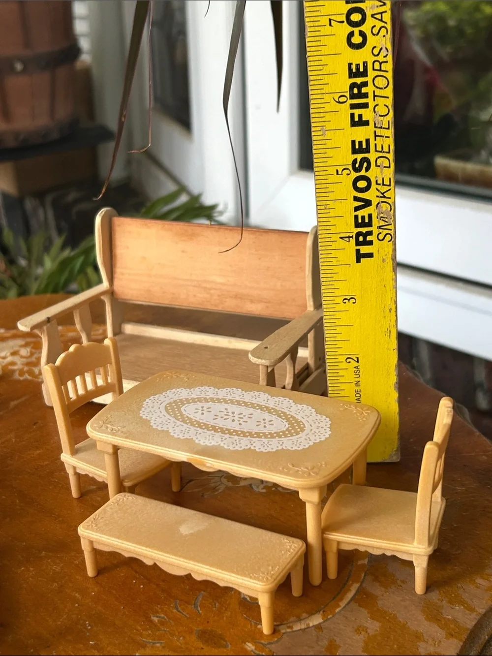 Vintage Wood-Tone Miniature Dollhouse Furniture Pieces